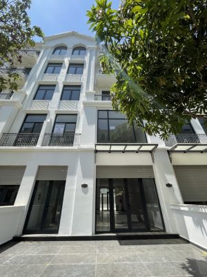 Cho thuê nhà phố 126m giá 35 triệu VINHOMES GRAND PARK