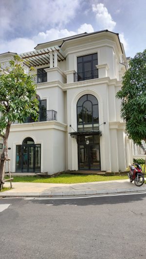 BOTIQUE VILLA ĐỐI DIỆN VINCOM! VINHOMES GRAND PARK